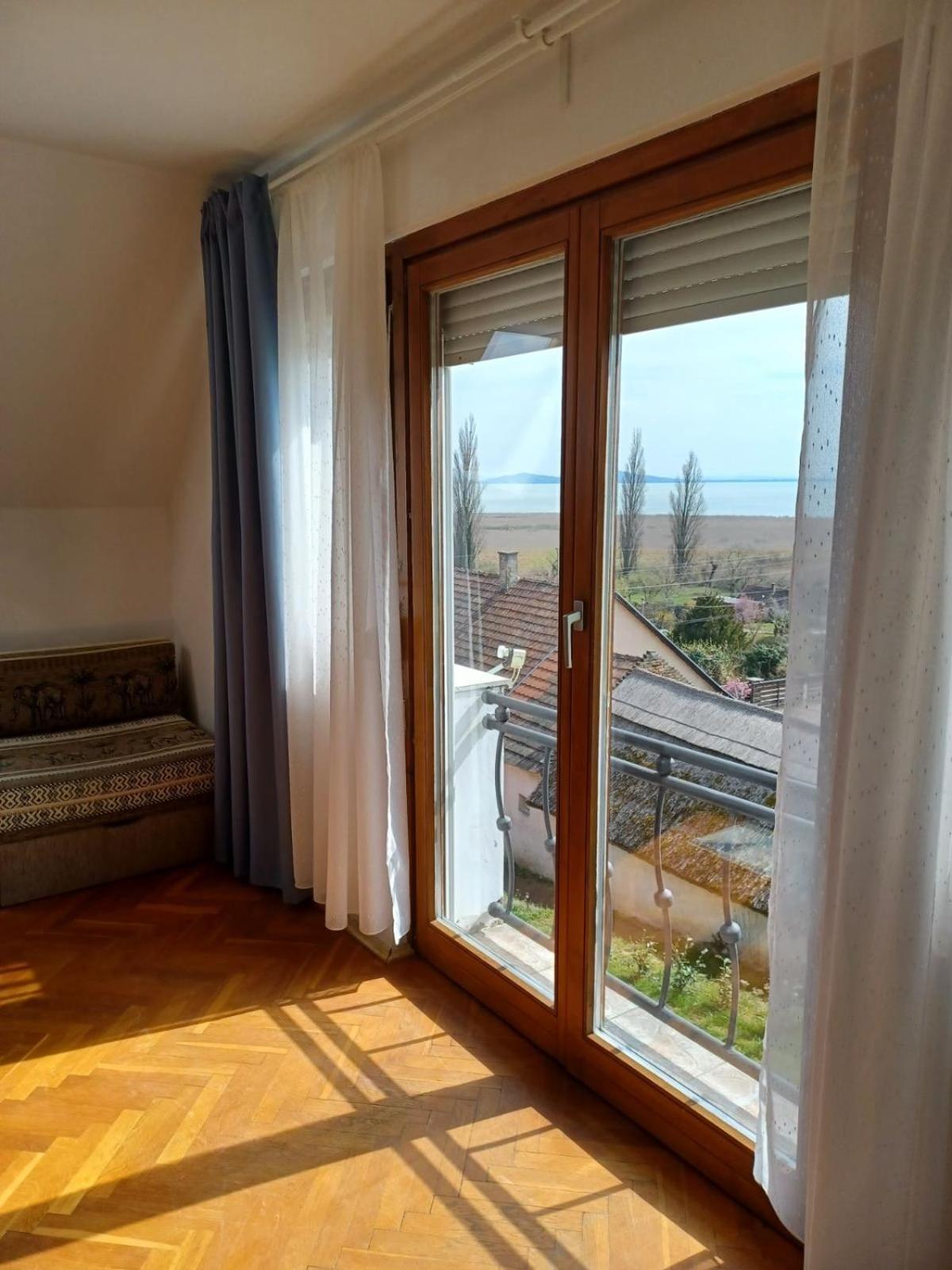Szigligeti Panoráma Apartmanház Esterno foto
