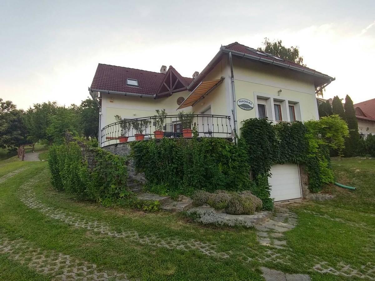 Szigligeti Panoráma Apartmanház Esterno foto
